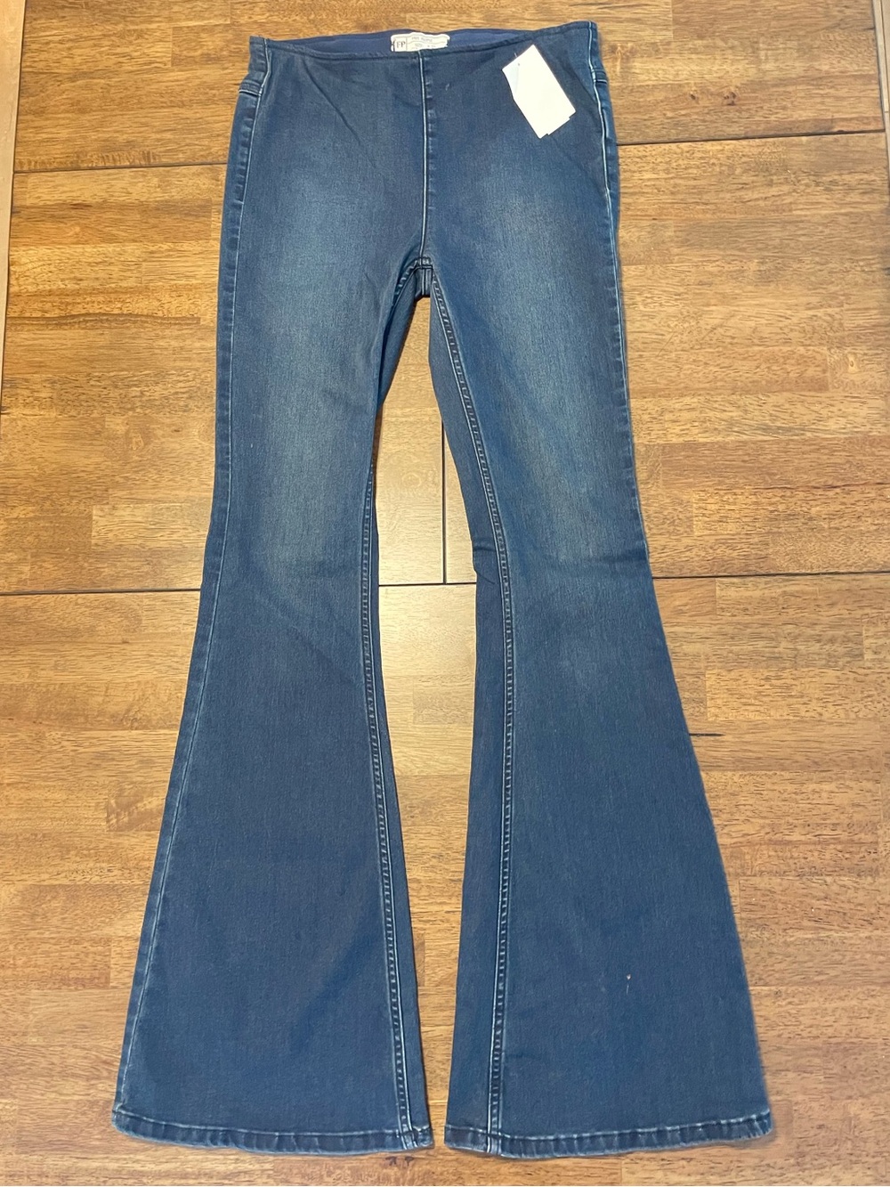 Free People Penny Pull On Dark Blue Flared High-Rise Jeans size 27